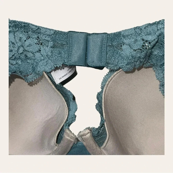 0264. VICTORIA’S SECRET‎ PADDED BRA UNDERWIRE SIZE 36C - Picture 6 of 7